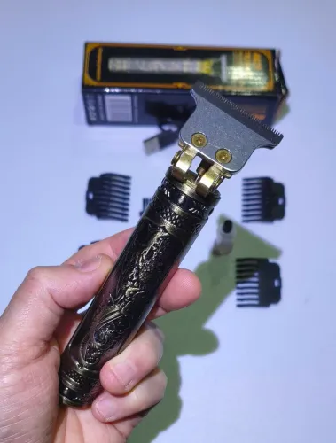 Máquina para cortar Cabelo e Barba T9 + Acessórios