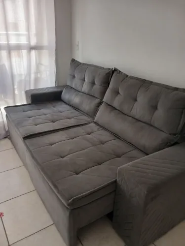 Sofa Retratil Grande 2 meses de uso