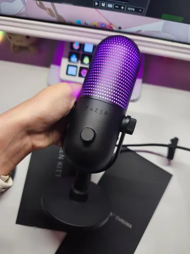 Razer microfone Seiren V3 pro Chroma