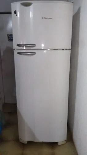 Geladeira Eletrolux