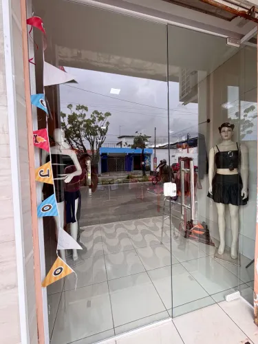Vitrine Completa 2,31 x 1,62