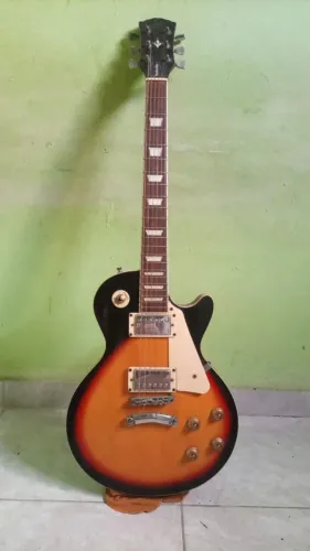 Guitarra Shelter Nashville