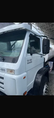 CAMINHÃO VOLKSWAGEN 15180/PIPA TANQUE CAPACIDADE 10.000 LITROS