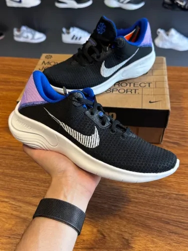 Nike Experience RN 11 N°34/35 Novo Original