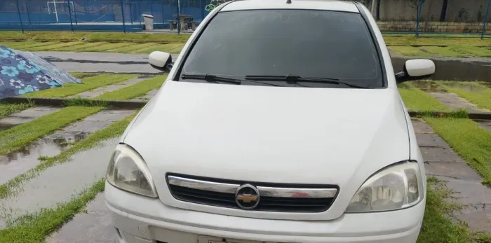 Chevrolet Corsa Sed. Premium 1.4 8V Econoflex 4P 2011