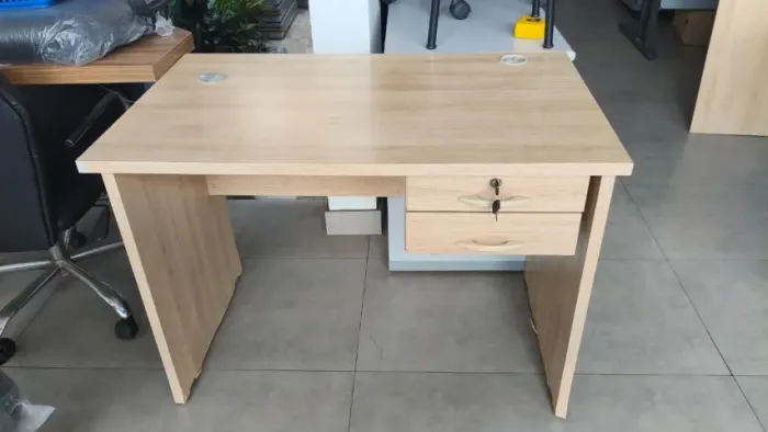 Mesa de Escritório - Usada