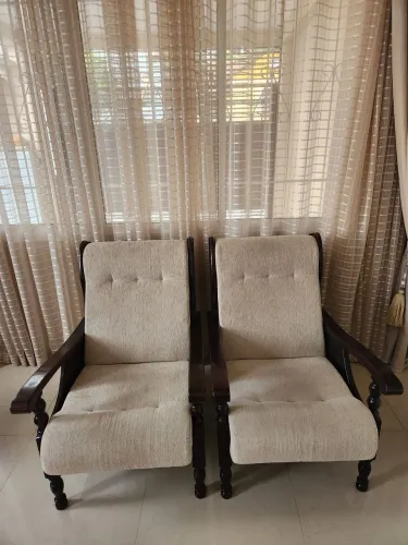 Conjunto 2 poltronas madeira maciça