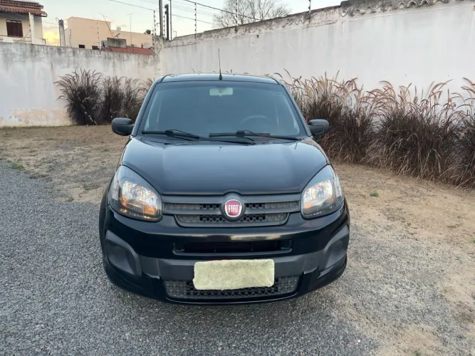 Fiat Uno Attractive 1.0 EVO Fire Flex 8V 5P 2021