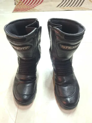 Bota moto