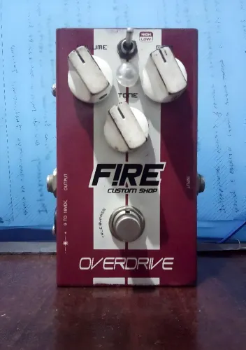 Pedal Overdrive Guitarra