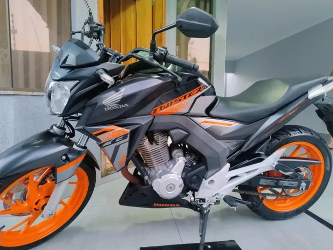 Honda cb Twister 250