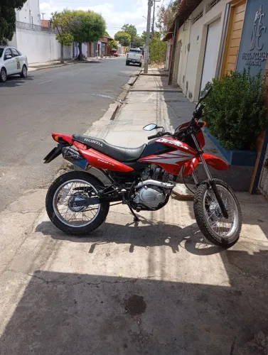 Bros 150 partida