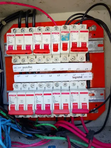 Eletricista serviços Emergêncial