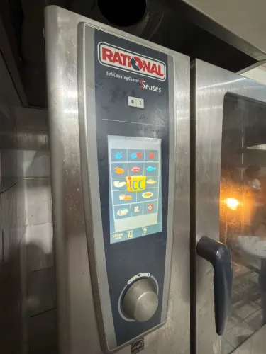 OPORTUNIDADE Forno Rational SelfCookingCenter Senses a Gás - Forno Combinado Profissional
