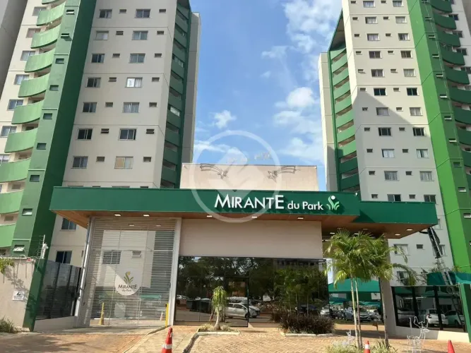 Aluga-se Excelente Apartamento 2/4, Sendo 1 Suíte no Centro codigo: 155633