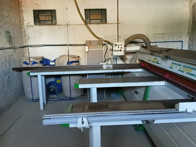 VENDE-SE MÁQUINA SECCIONADORA AGILE FLEX USIKRAFT