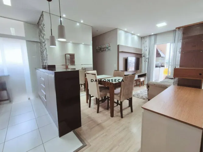 Apartamento com 2 Dormitórios