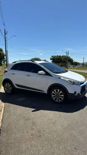 Hyundai HB20X Premium 1.6 Flex 16V Aut. 2017