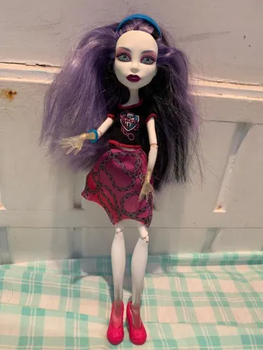 boneca monster high spectra vondergeist ghoul spirit