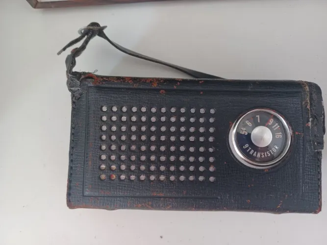 Radio mitsubishi