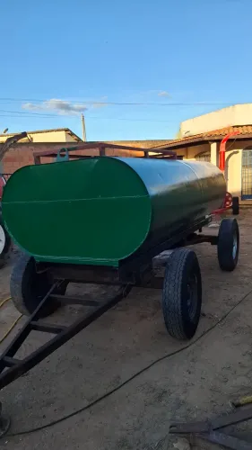 Carreta pipa agrícola 