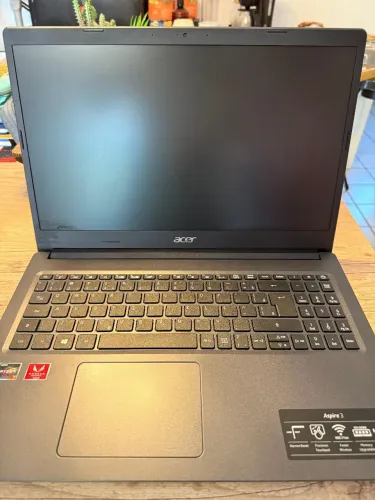Notebook Acer Aspire 3 A315-23 - Ryzen 7