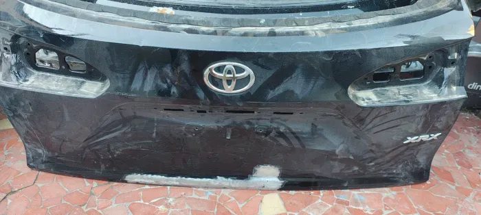 Tampa mala corolla cross