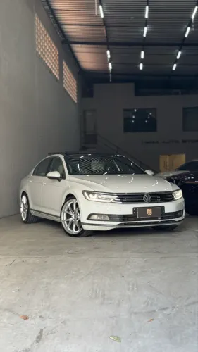 Volkswagen Passat Highline 2.0 TSI 220cv Tip. 2018