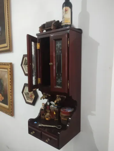 Bar em mogno laqueado de parede anos 80