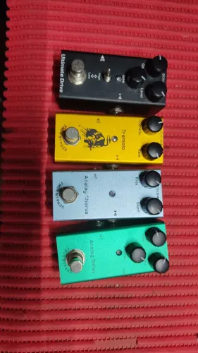 Pedais para guitarra