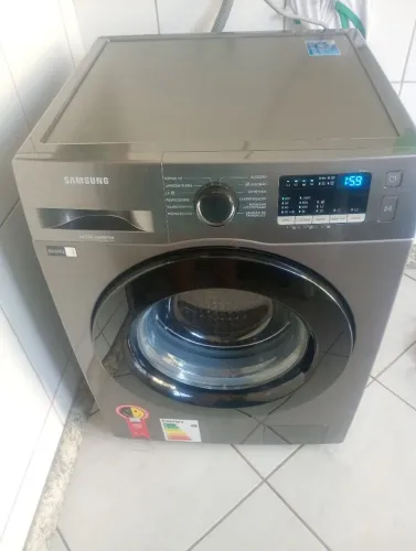 Lavadora Samsung 11 kg entrego impecável