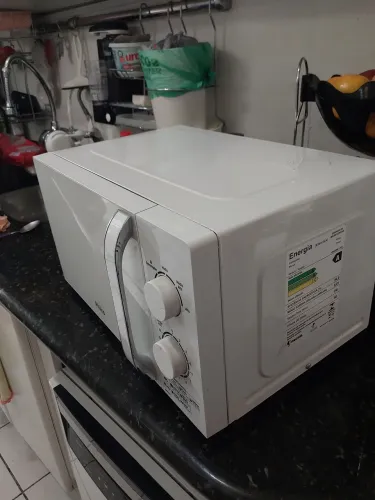 Forno de Micro-ondas Philco PMO23MB, 20 Litros, Branco 127V