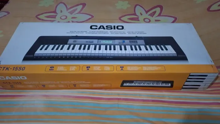 Teclado Casio CTK-1550 + bolsa de transporte + suporte