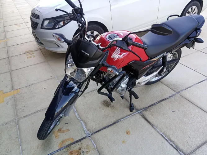 Locação de motos R$ 270,00