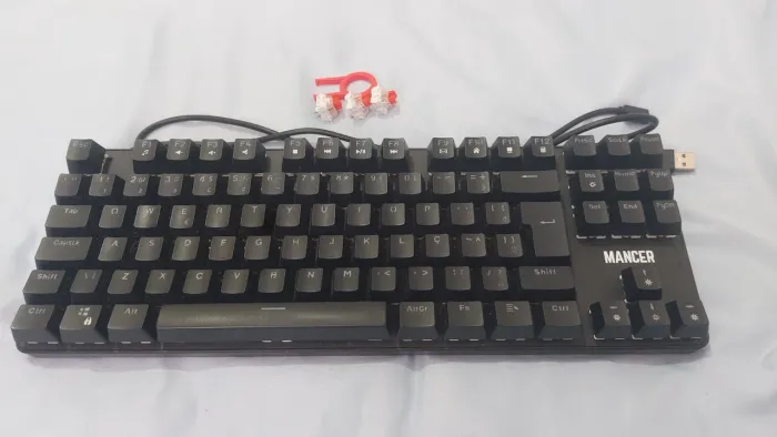 Teclado Mecanico MK3 Shade - Pouquíssimo usado.