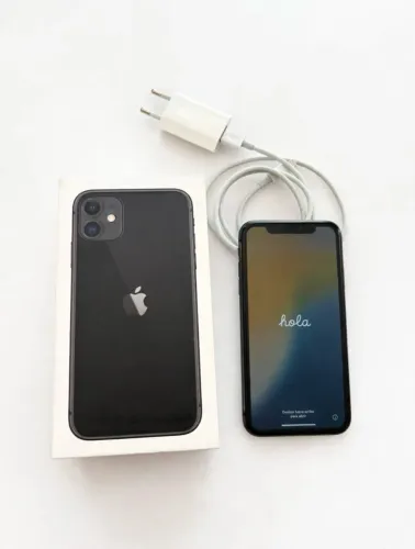 iPhone 11 64GB Preto - Com Caixa