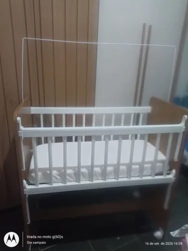 Vendo Mini Berço c/ colchão semi-novo em perfeito estado