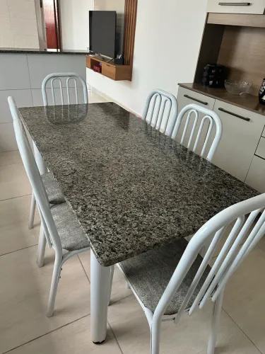 Mesa de 6 lugares e tampão de granito!