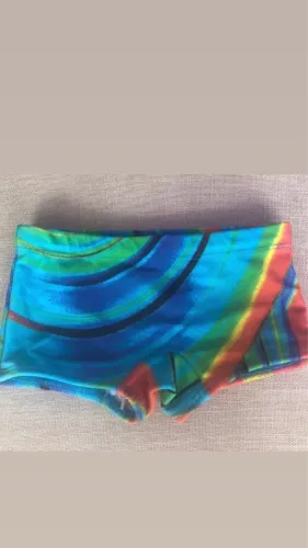 Moda praia: Sunga infantil 02 anos
