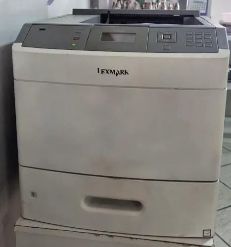 Impressora Lexmark T654