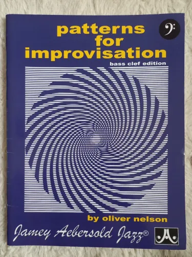 Livro Patterns For Improvisation Bass Clef