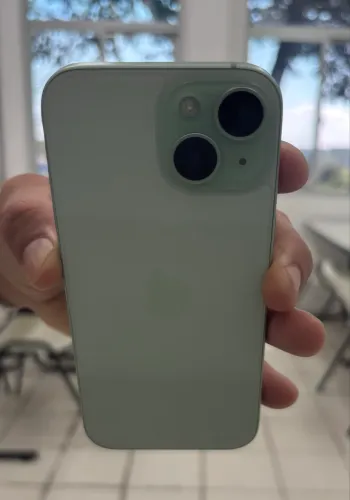 iPhone 15