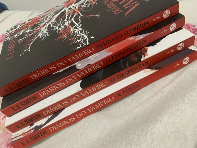 Coleção de livros Diário de um Vampiro