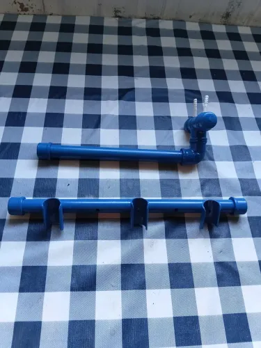 SUPORTE PRA PAPEL TOALHA E SUPORTE PRA VASSOURA,RODO,PAR