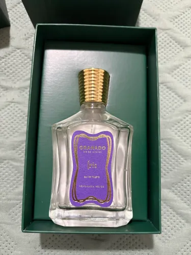 Perfume Íris granado