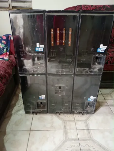 Caixa de Medição de Energia INPLAST 220V Multifásica para 4 Casas - Nova