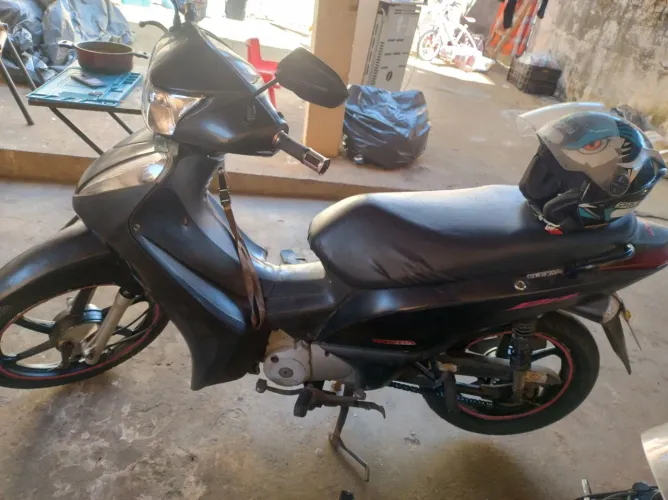 Biz 2014 125 flex dok ok não troco só vendo cartão ou Pix zap *