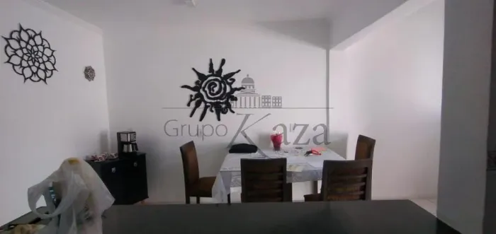 Casa Sobrado - Conjunto Habitacional da Policia Militar - 100m² - 3 Suítes.