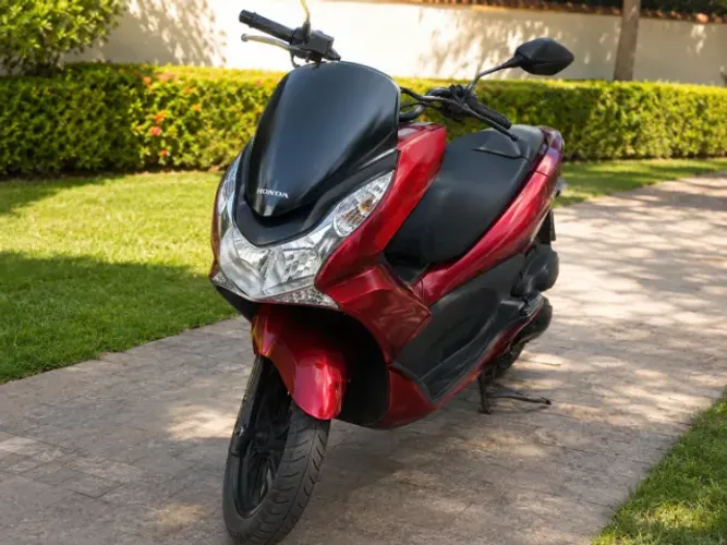 Honda PCX 150 2014/2014 - Revisada, conservada e pronta para transferir