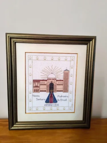 Quadro em ponto cruz de Nossa Senhora Aparecida